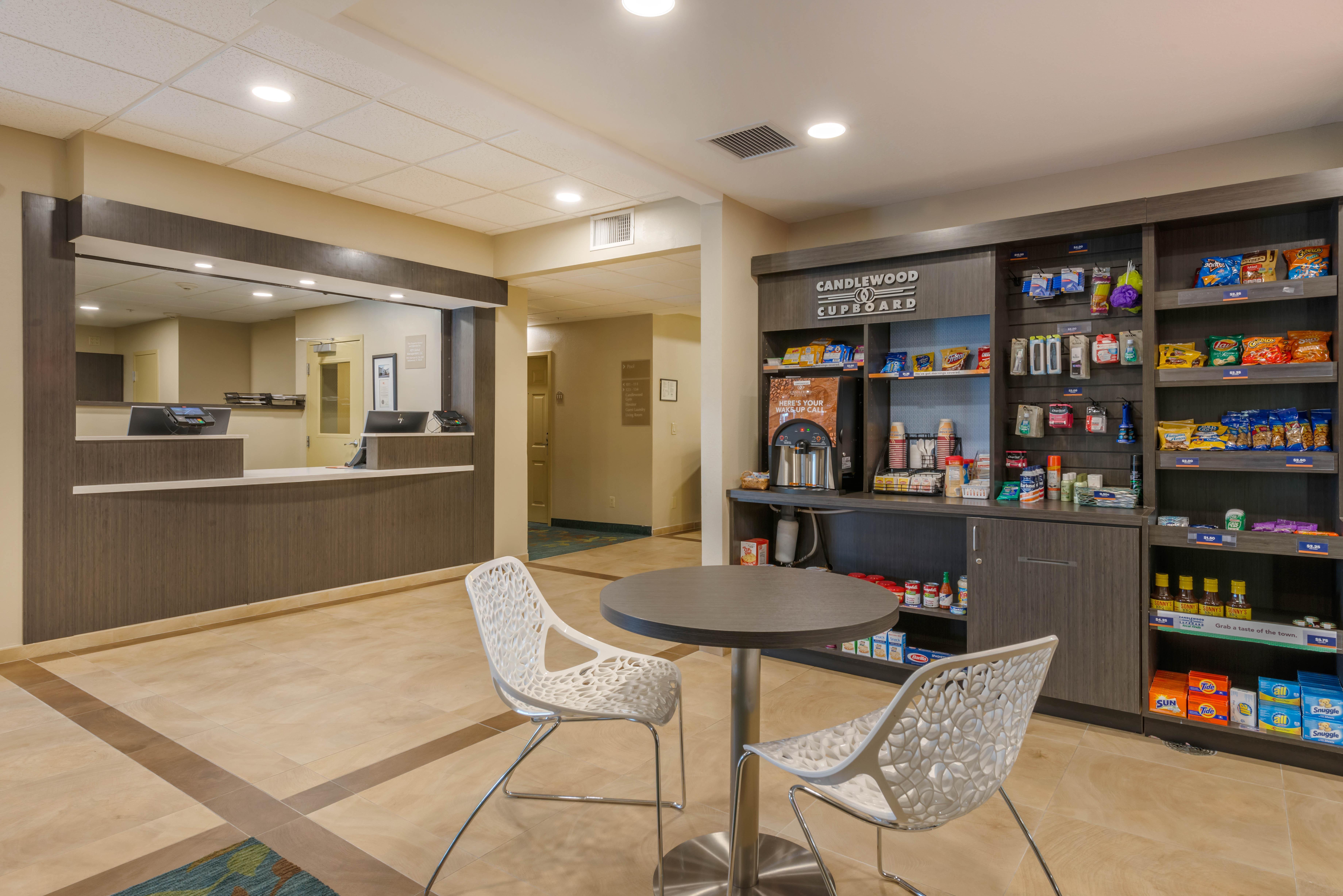 Candlewood Suites Fort Myers/Sanibel Gateway By Ihg Экстерьер фото