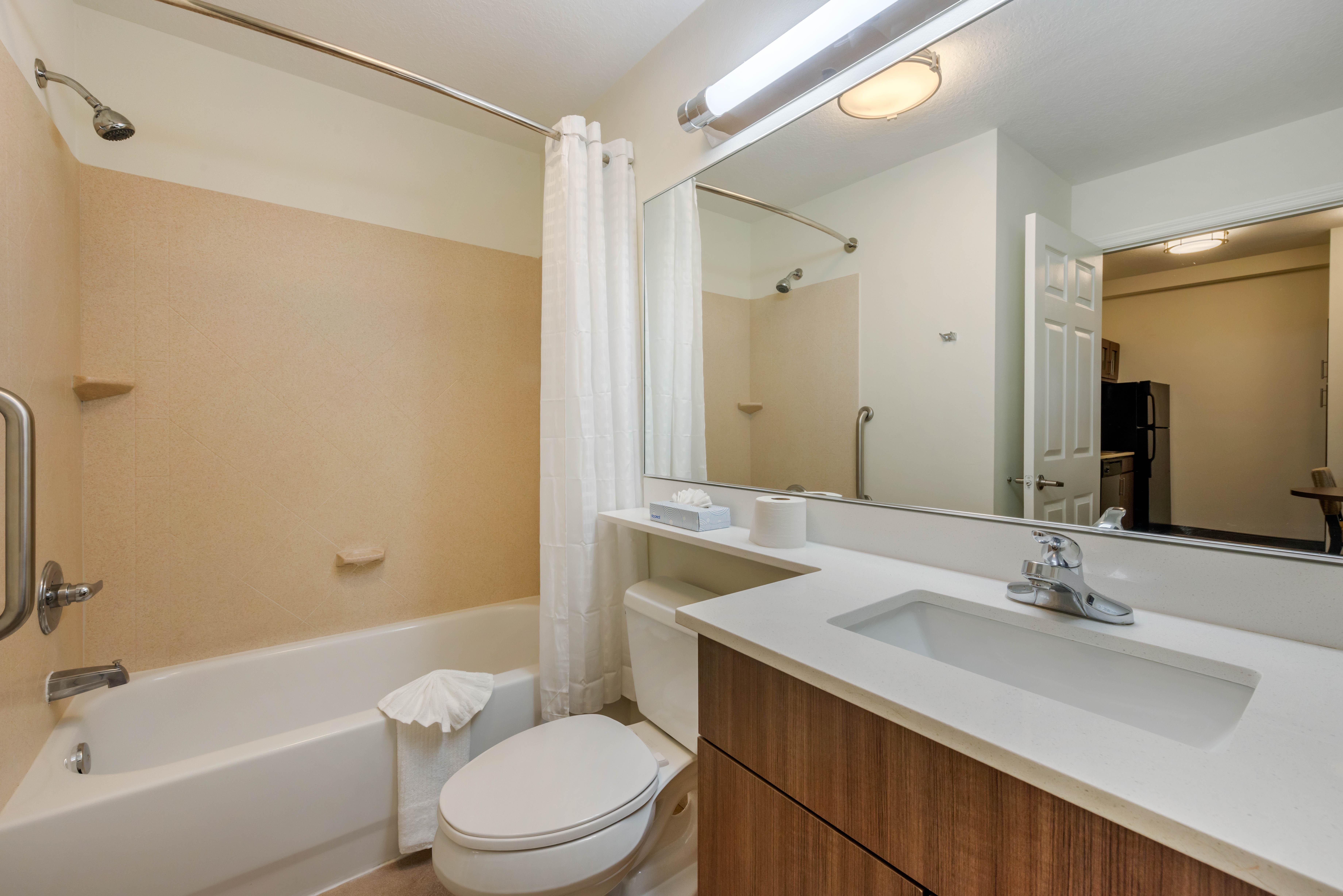 Candlewood Suites Fort Myers/Sanibel Gateway By Ihg Экстерьер фото