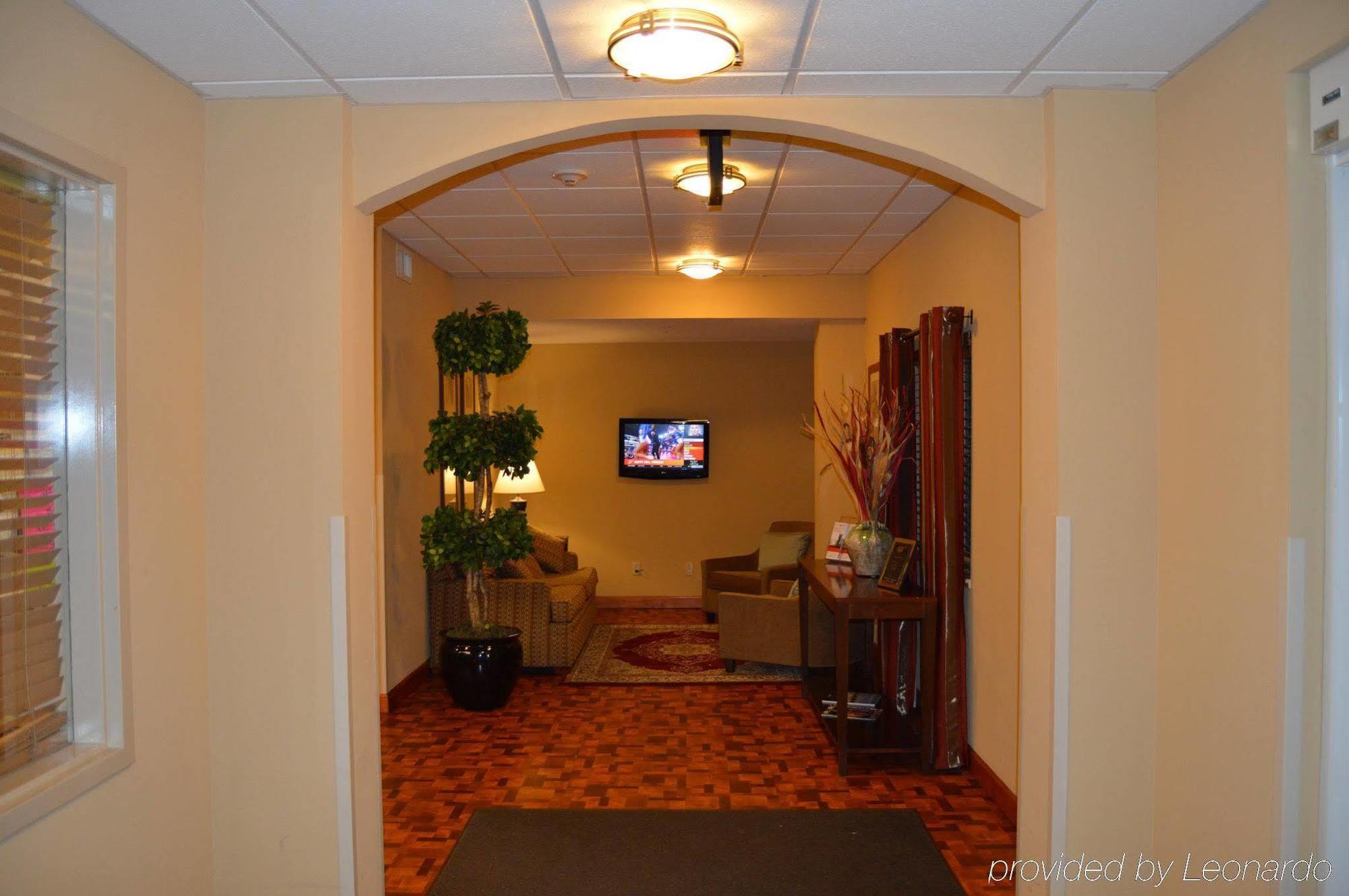 Candlewood Suites Fort Myers/Sanibel Gateway By Ihg Экстерьер фото
